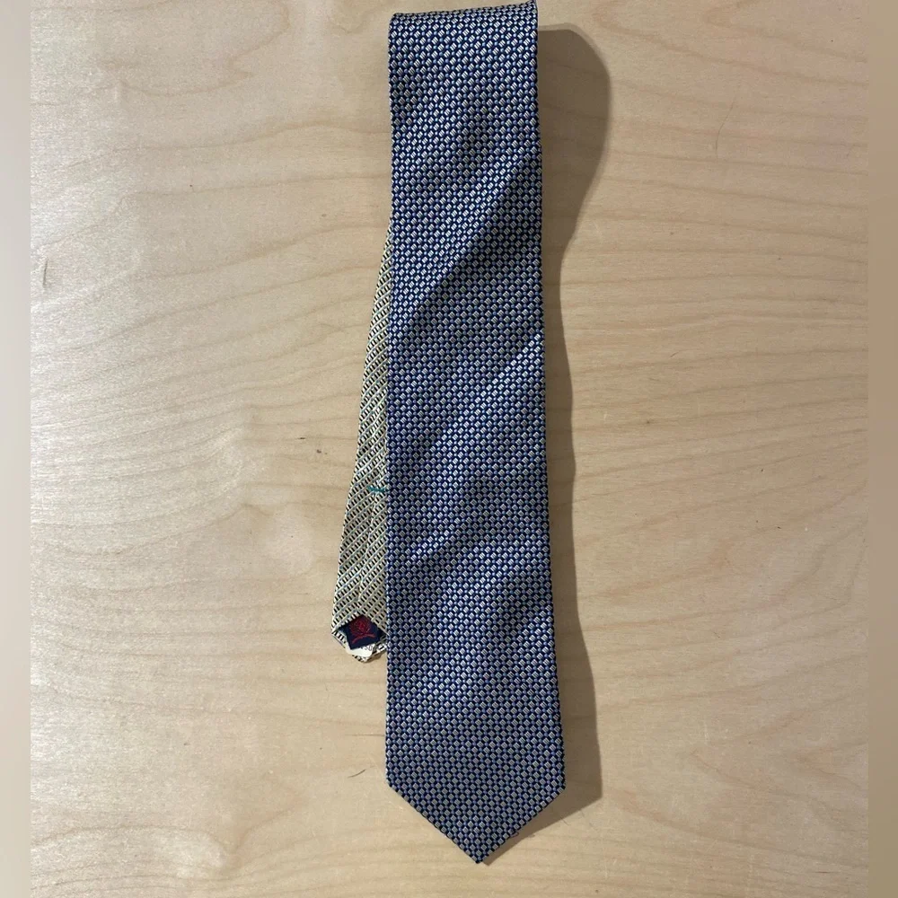Tommy Hilfiger Navy and White Geometric Tie (OP)